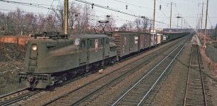 b1a10eb13267c09da3ac53ade682e8e1--pennsylvania-railroad-electric-locomotive.jpg