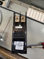 200 amp breaker 2.jpg