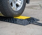 southwire-heavy-duty-cable-protector-ramps-5-channel-straight-section-3.jpg